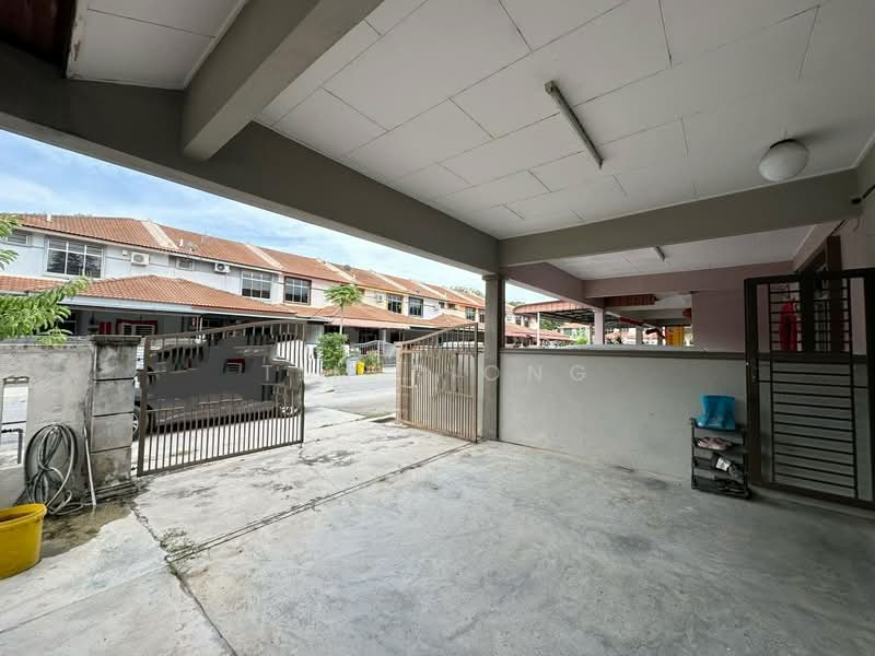 Rumah Teres 2 Tingkat untuk Dijual di Taman Angkasa Nuri (Durian Tunggal) - Tim Piong - Exterior - PropertyGuru.com.my