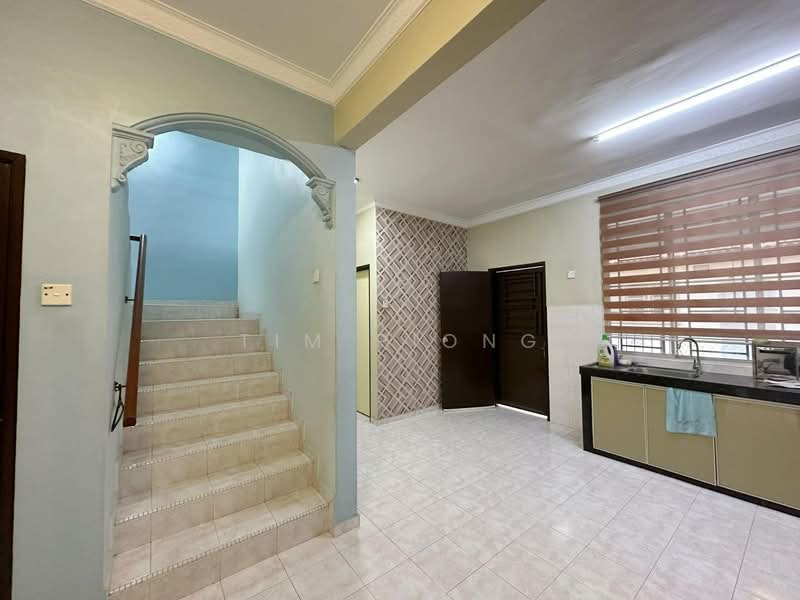 Rumah Teres 2 Tingkat untuk Dijual di Taman Angkasa Nuri (Durian Tunggal) - Tim Piong - Interior - PropertyGuru.com.my