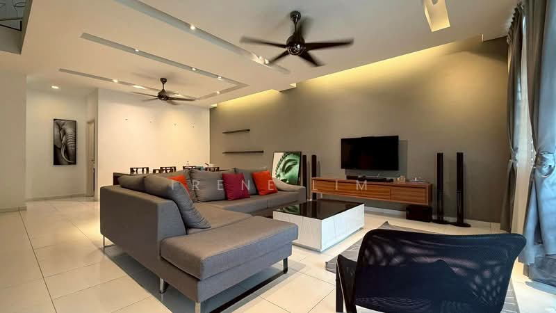 Rumah Teres 2 Tingkat untuk Disewa di Taman Pulai Flora (Skudai) - Irene Lim - Living Room - PropertyGuru.com.my