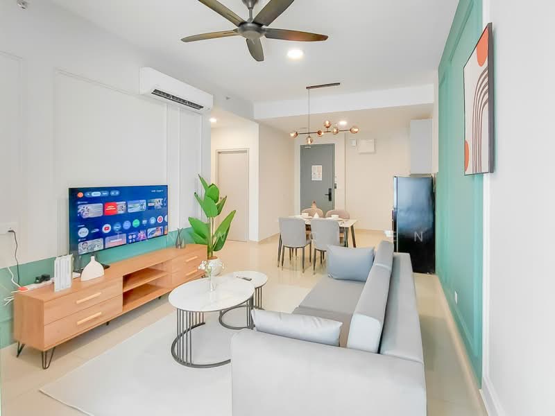 Servis Apartment untuk Disewa di BeCentral @ i-City - Tan Wei Chuen - Living Room - PropertyGuru.com.my