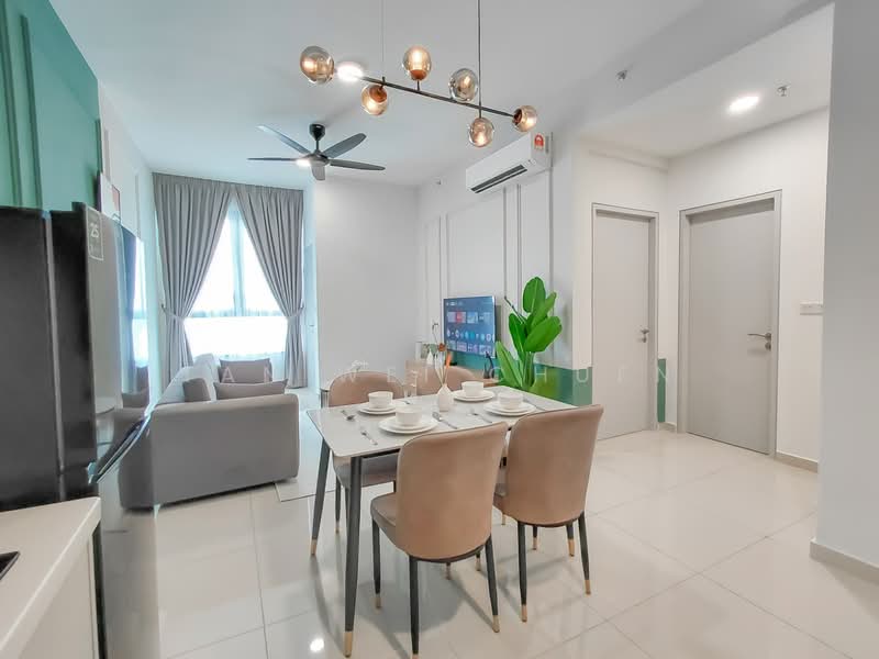 Servis Apartment untuk Disewa di BeCentral @ i-City - Tan Wei Chuen - Living Room - PropertyGuru.com.my