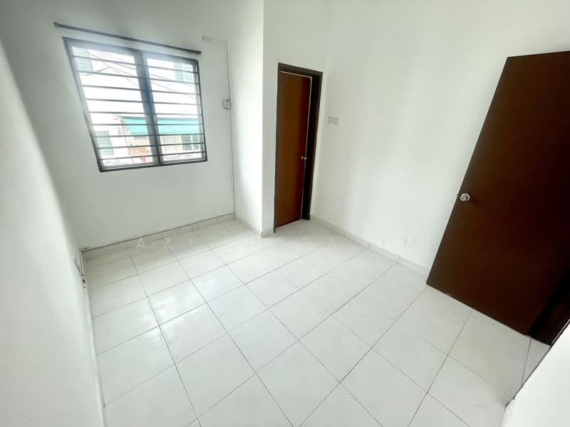 2-storey Terraced House for Sale in Bandar Teknologi Kajang (Kajang) - Azli Ibrahim - Interior - PropertyGuru.com.my