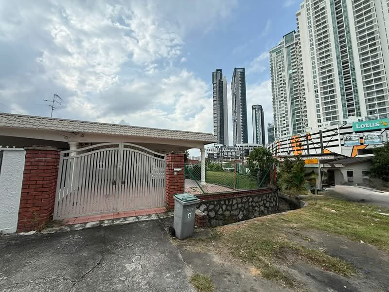 Tanah Komersial untuk Disewa di Taman Abad (Johor Bahru) - Crystal Tan - Exterior - PropertyGuru.com.my