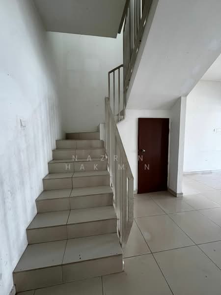 Rumah Teres 2-Tingkat untuk Dijual di Bandar Tasik Puteri (Rawang) - Nazrin Hakimin - PropertyGuru.com.my