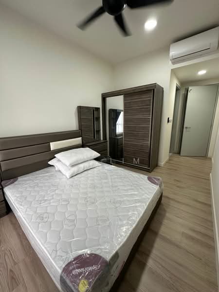 Service Residence for Rent at Emerald 9 - JJ Lim - Bedroom - PropertyGuru.com.my