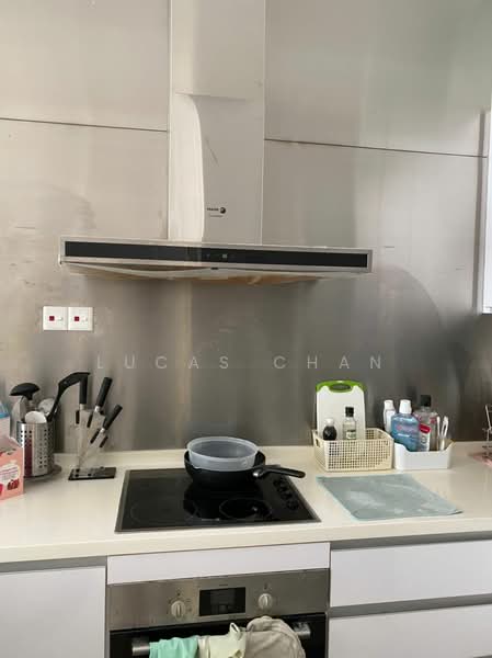 Service Residence for Rent at Camellia Serviced Suites - Lucas Chan - Kitchen - PropertyGuru.com.my