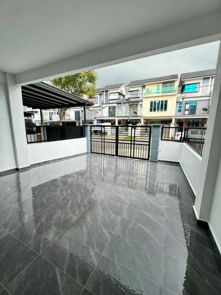 Rumah Teres 2.5 Tingkat untuk Dijual di Taman Scientex Pasir Gudang (Pasir Gudang) - Eric Wong - PropertyGuru.com.my