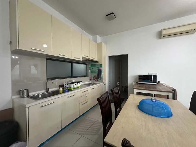 Kondominium untuk Disewa di Mirage By The Lake - TOH VICKIE - Kitchen - PropertyGuru.com.my