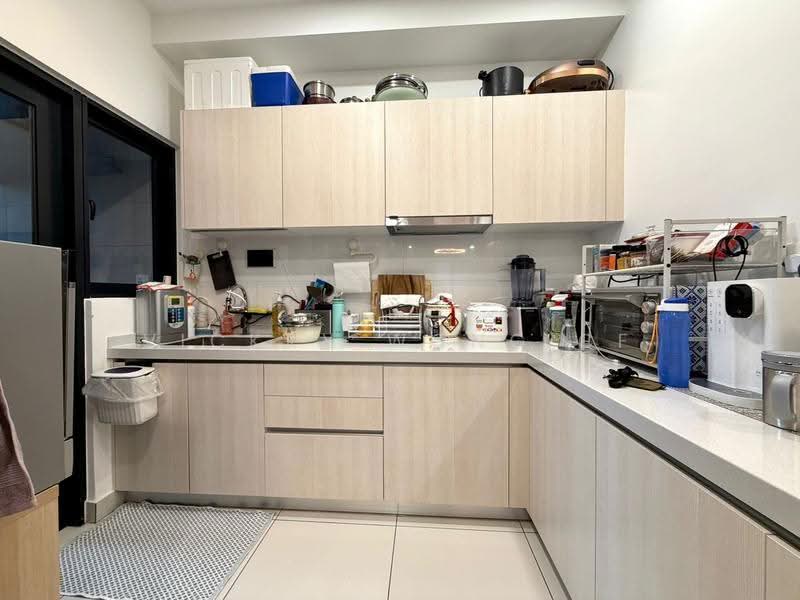 Service Residence for Sale at Parc 3 - Vickky Wong CF - Kitchen - PropertyGuru.com.my