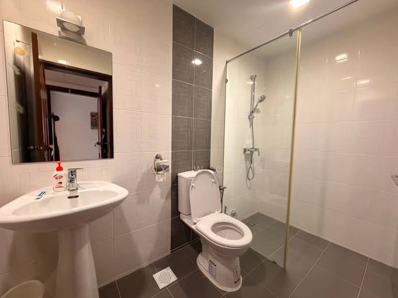 Kondominium untuk Dijual di Indah Samudra Condominium - Jax Wong - Bathroom - PropertyGuru.com.my
