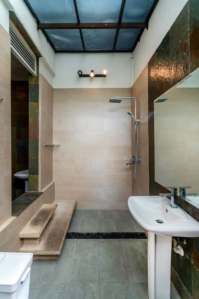 Condominium for Rent at Lee Garden - Peggy Chong - Bathroom - PropertyGuru.com.my