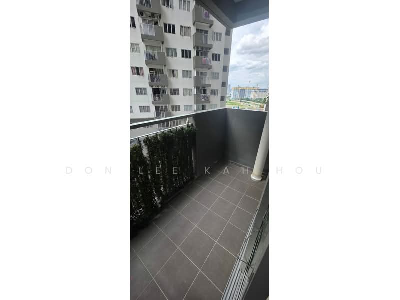 Kondominium untuk Disewa di Residensi Desa Satumas - Don Lee Kah Hou - Balcony - PropertyGuru.com.my