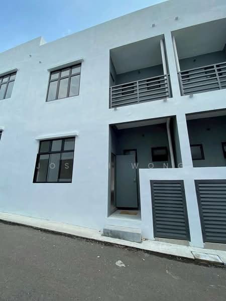 Shop for Rent in Pasir Gudang (Johor) - Joseph Wong - Exterior - PropertyGuru.com.my