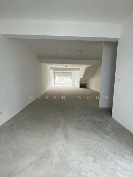 Shop for Rent in Pasir Gudang (Johor) - Joseph Wong - Interior - PropertyGuru.com.my