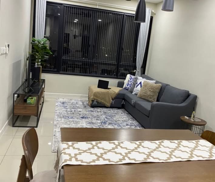 Servis Apartment untuk Dijual di Tuan Residency - Eva Yap - Living Room - PropertyGuru.com.my