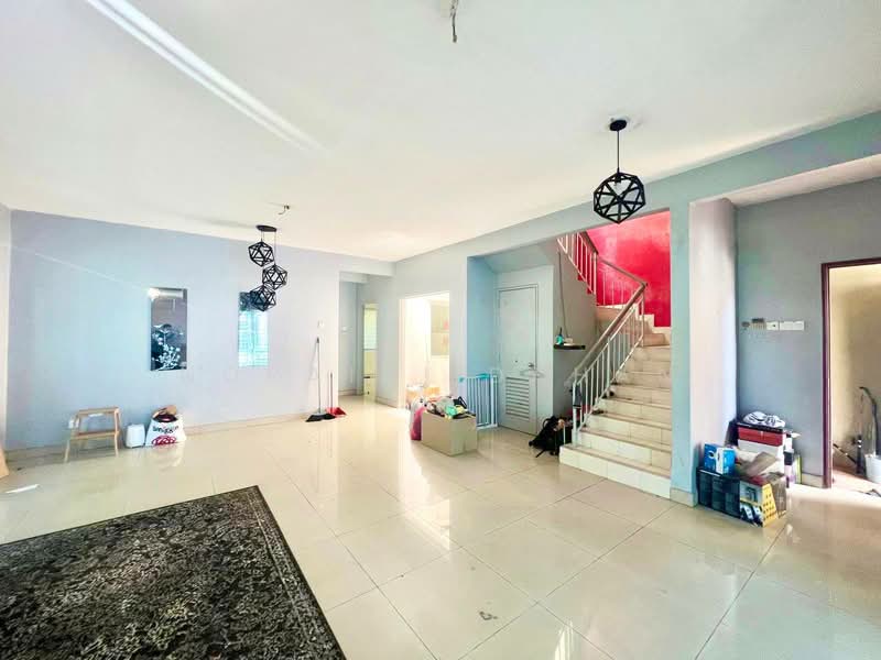 Rumah Banglo untuk Dijual di Shah Alam (Selangor) - Noraini Dahan - Living Room - PropertyGuru.com.my