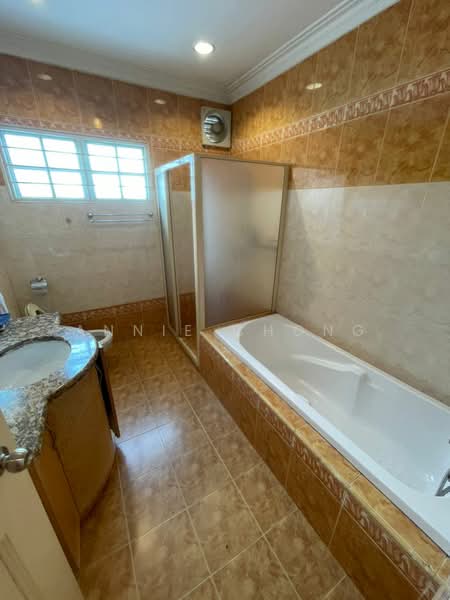 Bungalow for Rent in Setapak (Kuala Lumpur) - Annie Chong - Bathroom - PropertyGuru.com.my