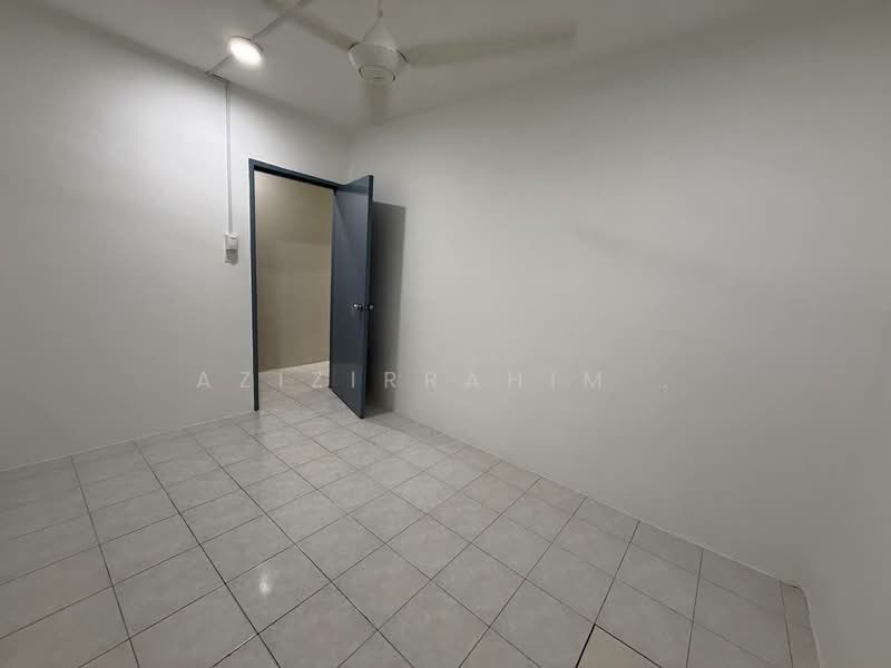 Apartment for Rent at Flora Damansara Apartment - Azizirrahim . - Interior - PropertyGuru.com.my