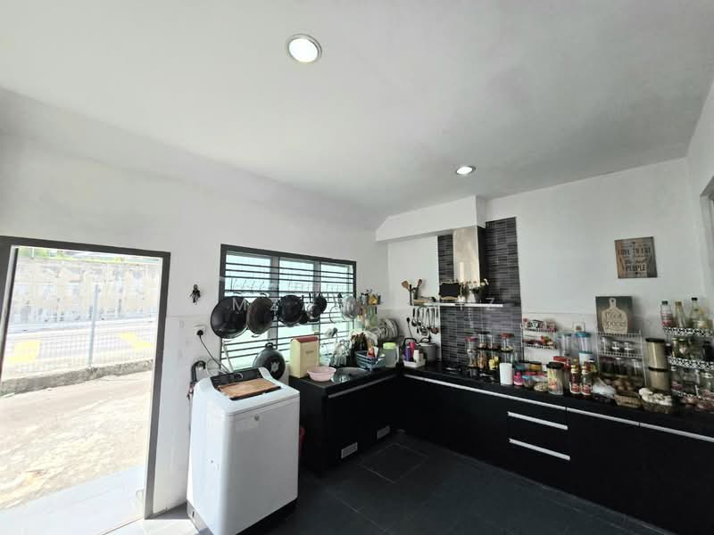 2-storey Terraced House for Sale in Bandar Teknologi Kajang (Kajang) - Amzar Faiz - PropertyGuru.com.my