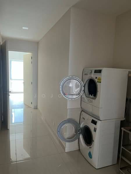 Service Residence for Rent at Brunsfield Residence - Jojo Yam - Corridor - PropertyGuru.com.my