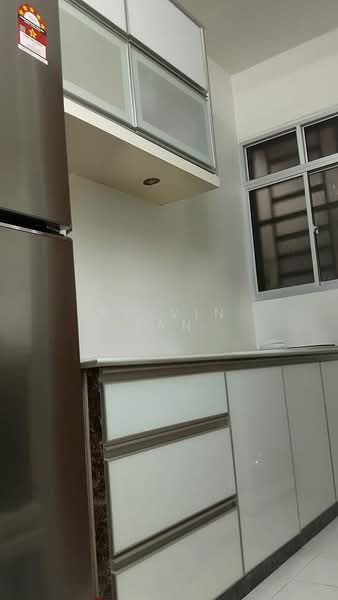 Pangsapuri untuk Dijual di Relau Vista Apartment - Kelvin Tan - Kitchen - PropertyGuru.com.my