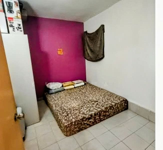 Apartment for Sale at Relau Vista Apartment - Kelvin Tan - Bedroom - PropertyGuru.com.my