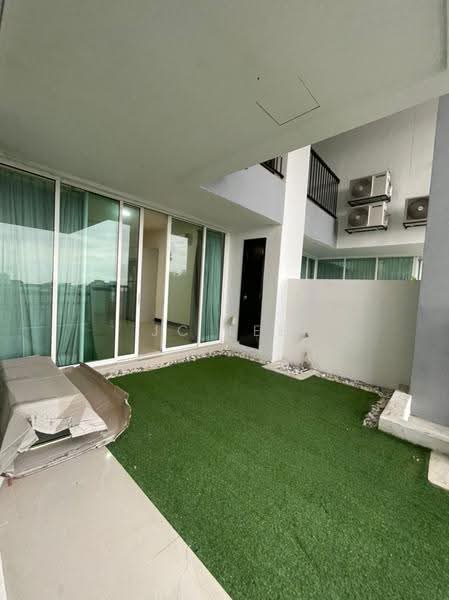 Condominium for Sale at Armanee Terrace II - Jc Lee - Balcony - PropertyGuru.com.my
