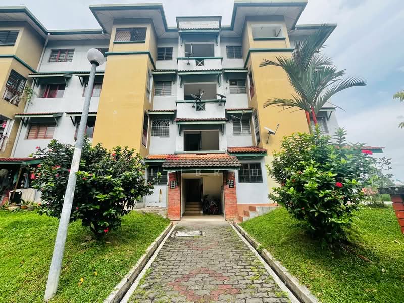Pangsapuri untuk Dijual di Kenari Apartment - Azli Ibrahim - Exterior - PropertyGuru.com.my