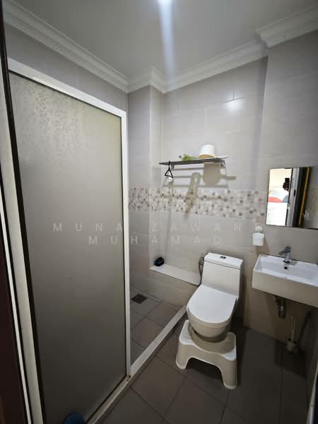 Condominium for Sale at Sri Lojing Condominiums - Muna Zawani Muhamad - Bathroom - PropertyGuru.com.my