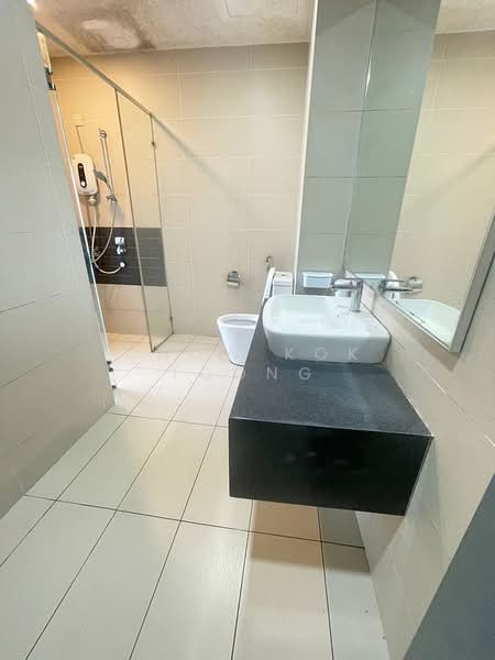 Service Residence for Rent at The Link 2 Residences - Chow Kok Toong - Bathroom - PropertyGuru.com.my