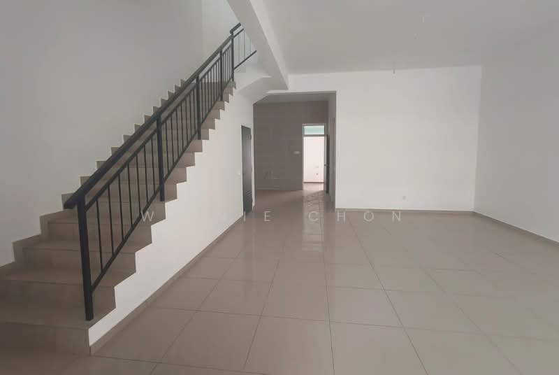 Rumah Teres 2 Tingkat untuk Dijual di Bandar Putra (Kulai) - Weinie Chon - PropertyGuru.com.my