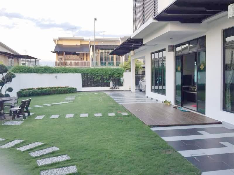 2-storey Terraced House for Sale in Austin (Johor Bahru) - Bess Wong - PropertyGuru.com.my