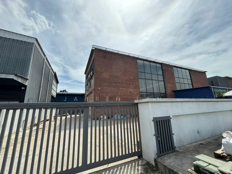 Kilang untuk Disewa di U5,Taman Subang Perdana (Shah Alam) - Jarren Tan - Exterior - PropertyGuru.com.my