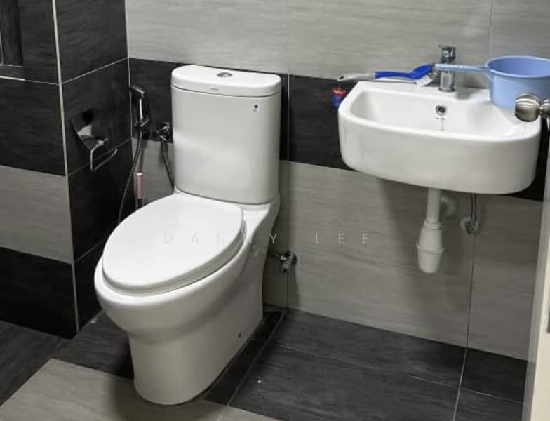 Condominium for Rent at Aster Residence - Danny Lee - Bathroom - PropertyGuru.com.my