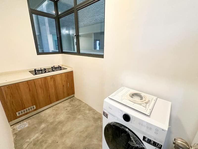 Service Residence for Rent at Helix2 @ PJ South - Ivy Mak - Kitchen - PropertyGuru.com.my