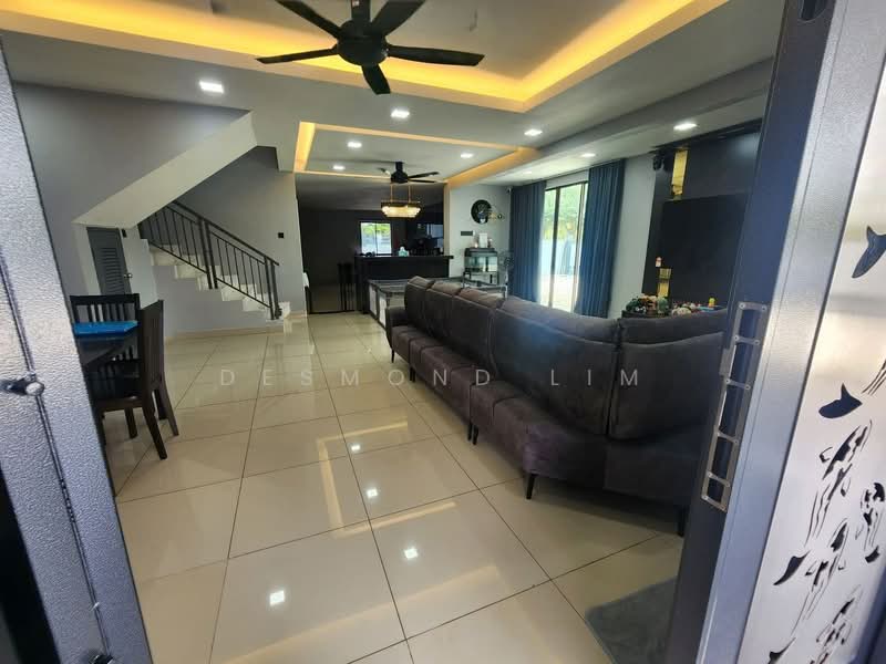 2-storey Terraced House for Sale in Ulu Tiram (Johor) - Desmond Lim - Living Room - PropertyGuru.com.my