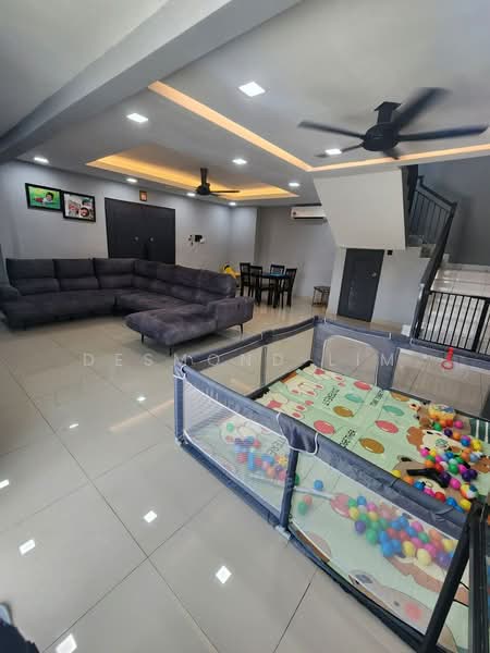 2-storey Terraced House for Sale in Ulu Tiram (Johor) - Desmond Lim - Living Room - PropertyGuru.com.my