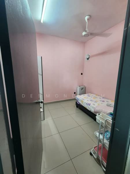 2-storey Terraced House for Sale in Ulu Tiram (Johor) - Desmond Lim - Bedroom - PropertyGuru.com.my