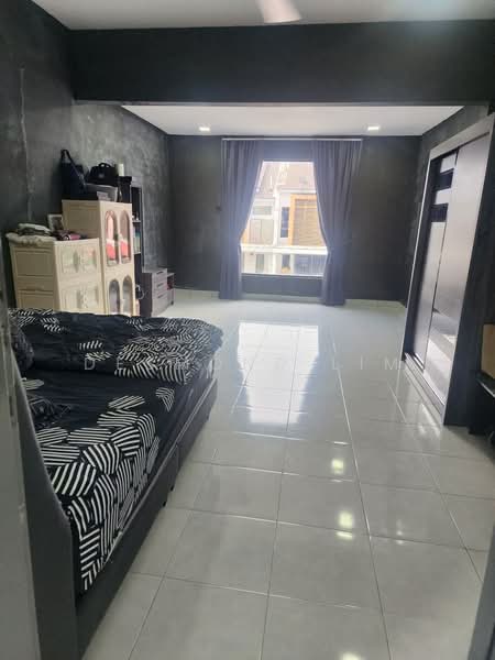 2-storey Terraced House for Sale in Ulu Tiram (Johor) - Desmond Lim - Bedroom - PropertyGuru.com.my