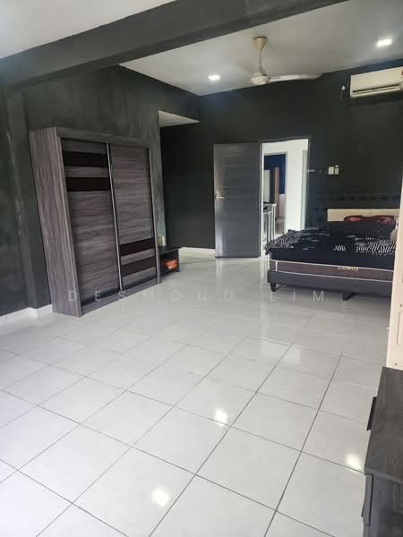2-storey Terraced House for Sale in Ulu Tiram (Johor) - Desmond Lim - Bedroom - PropertyGuru.com.my