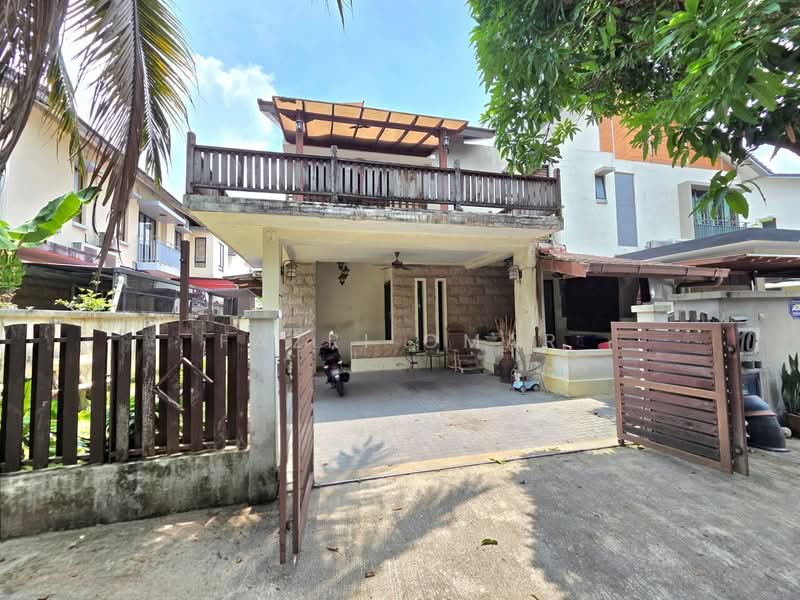 Semi-Detached House for Sale in Seksyen 7 (Bangi) - Fazri Omar - Exterior - PropertyGuru.com.my