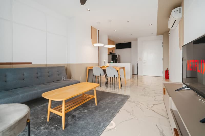 Servis Apartment untuk Dijual di The Straits View DUO - Bella Tan - Living Room - PropertyGuru.com.my