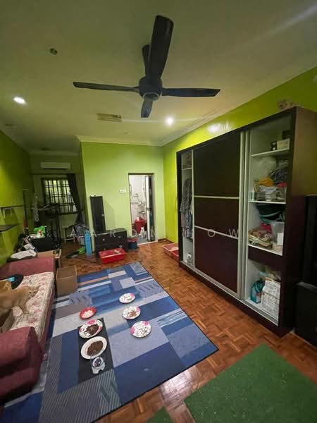 2-storey Terraced House for Sale in Taman Impian Emas (Skudai) - Aaron How - Living Room - PropertyGuru.com.my