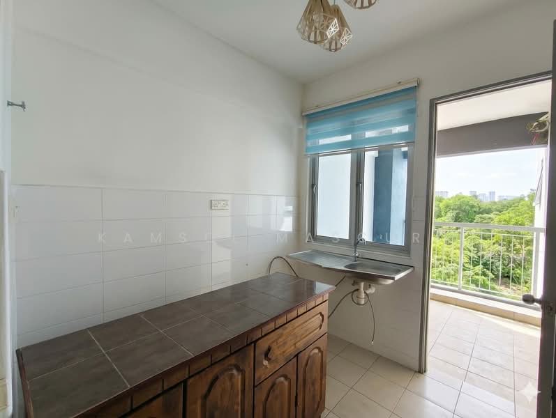 Apartment for Sale at Putra 1 - Kamsol Mascuri - Kitchen - PropertyGuru.com.my