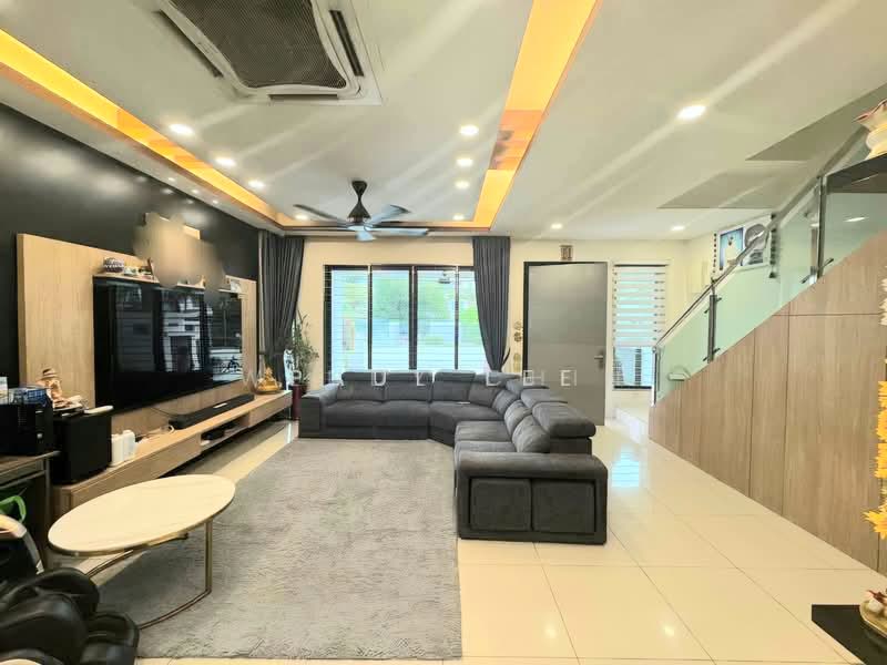 Rumah Teres 2 Tingkat untuk Dijual di Puchong (Selangor) - Wendy Chin - Living Room - PropertyGuru.com.my