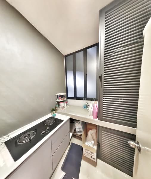 Condominium for Sale at The Haute Gurney - Azli Ibrahim - Kitchen - PropertyGuru.com.my