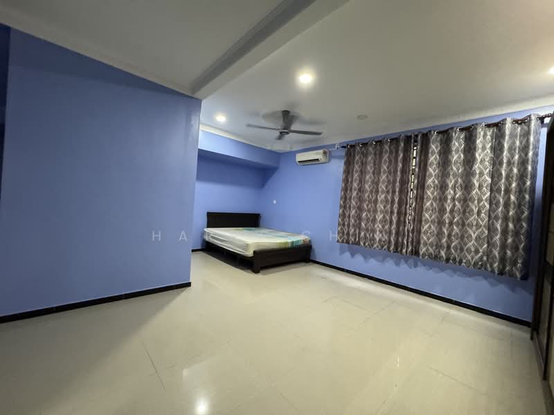 Semi-Detached House for Sale in Karak (Pahang) - Harry Chin - Bedroom - PropertyGuru.com.my