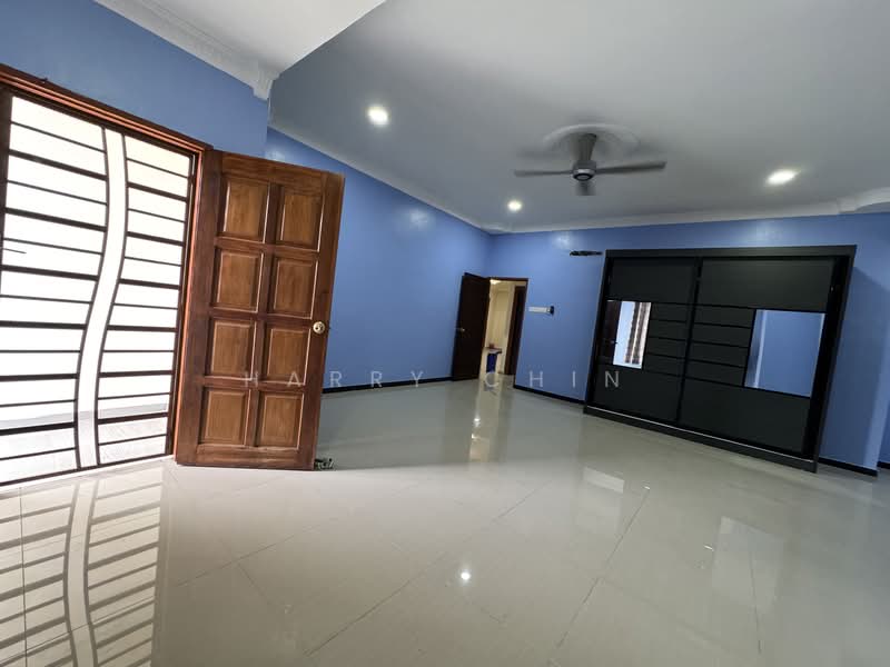Semi-Detached House for Sale in Karak (Pahang) - Harry Chin - PropertyGuru.com.my