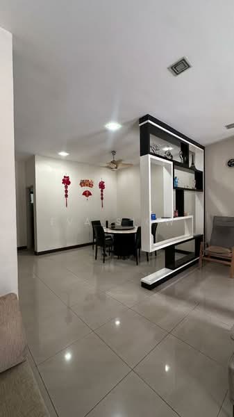 Rumah Teres 2 Tingkat untuk Dijual di Setia Tropika (Johor Bahru) - Eva Siow - Living Room - PropertyGuru.com.my