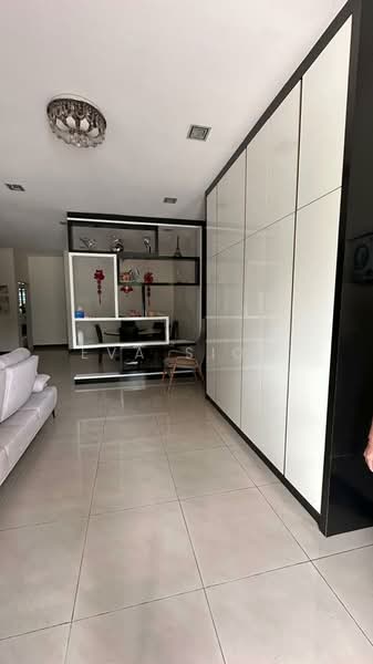 Rumah Teres 2 Tingkat untuk Dijual di Setia Tropika (Johor Bahru) - Eva Siow - Living Room - PropertyGuru.com.my